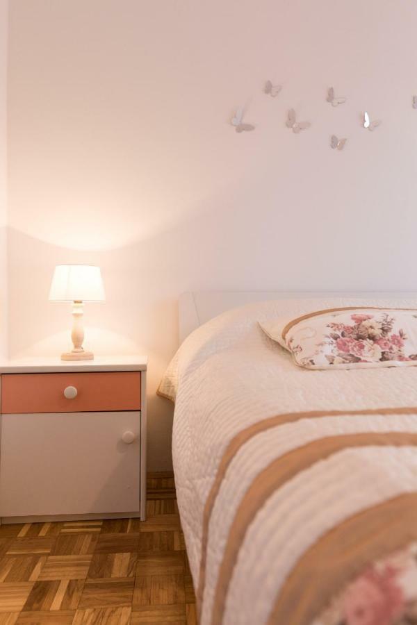 Apartment Calista Rabac Bagian luar foto